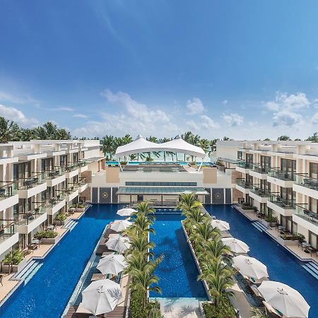 Henann Palm Beach Resort Balabag  Экстерьер фото Hard Rock Hotel & Casino Punta Cana