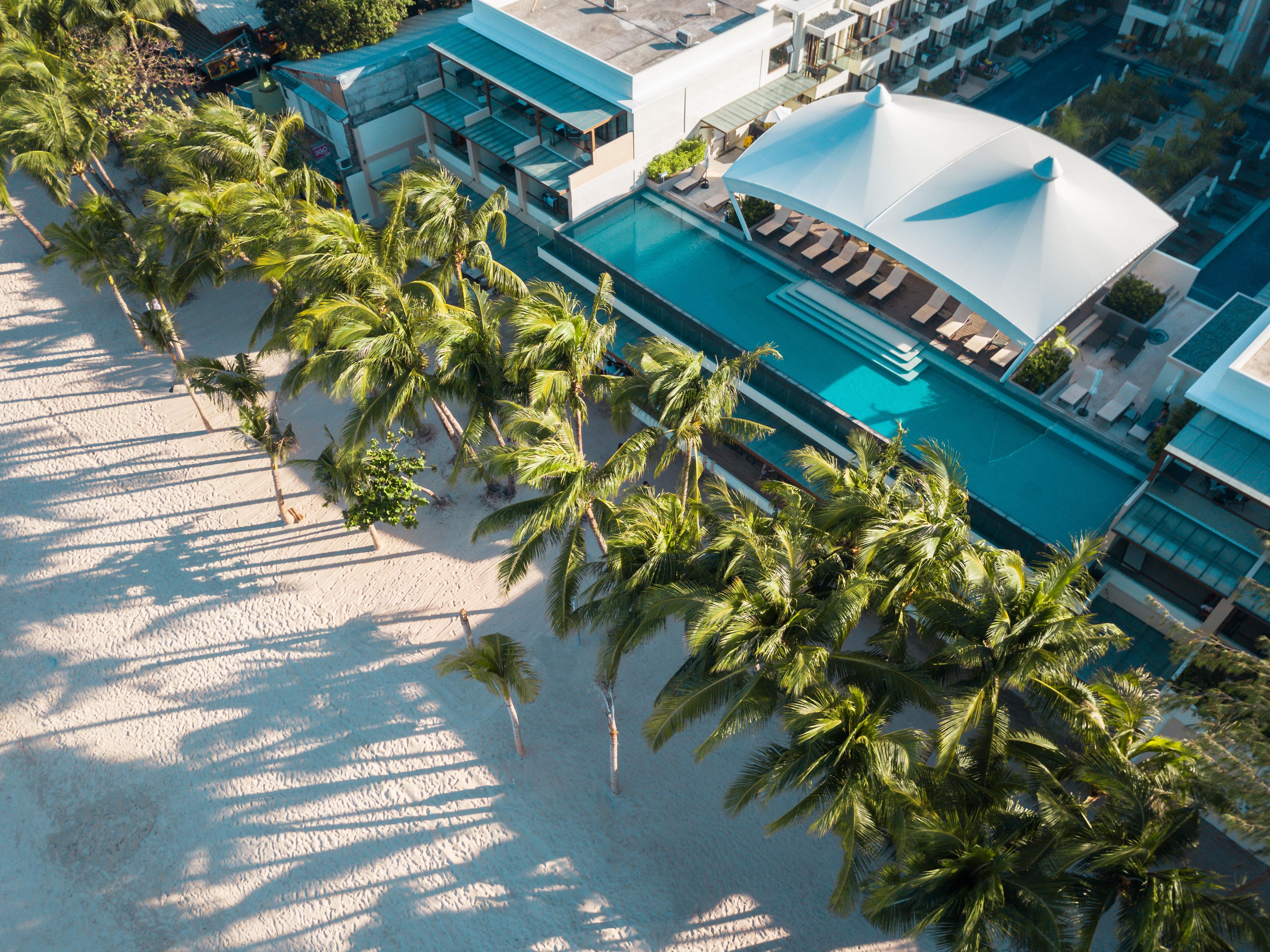 Henann Palm Beach Resort Balabag  Экстерьер фото Aerial view of the pool at the W South Beach