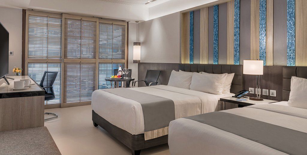 Henann Palm Beach Resort Balabag  Экстерьер фото Deluxe Room